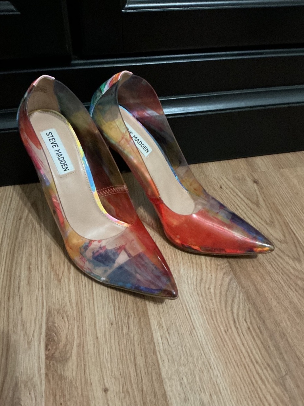 Steven Madden, multicolor flexible, high heel with built in cushion 8.5